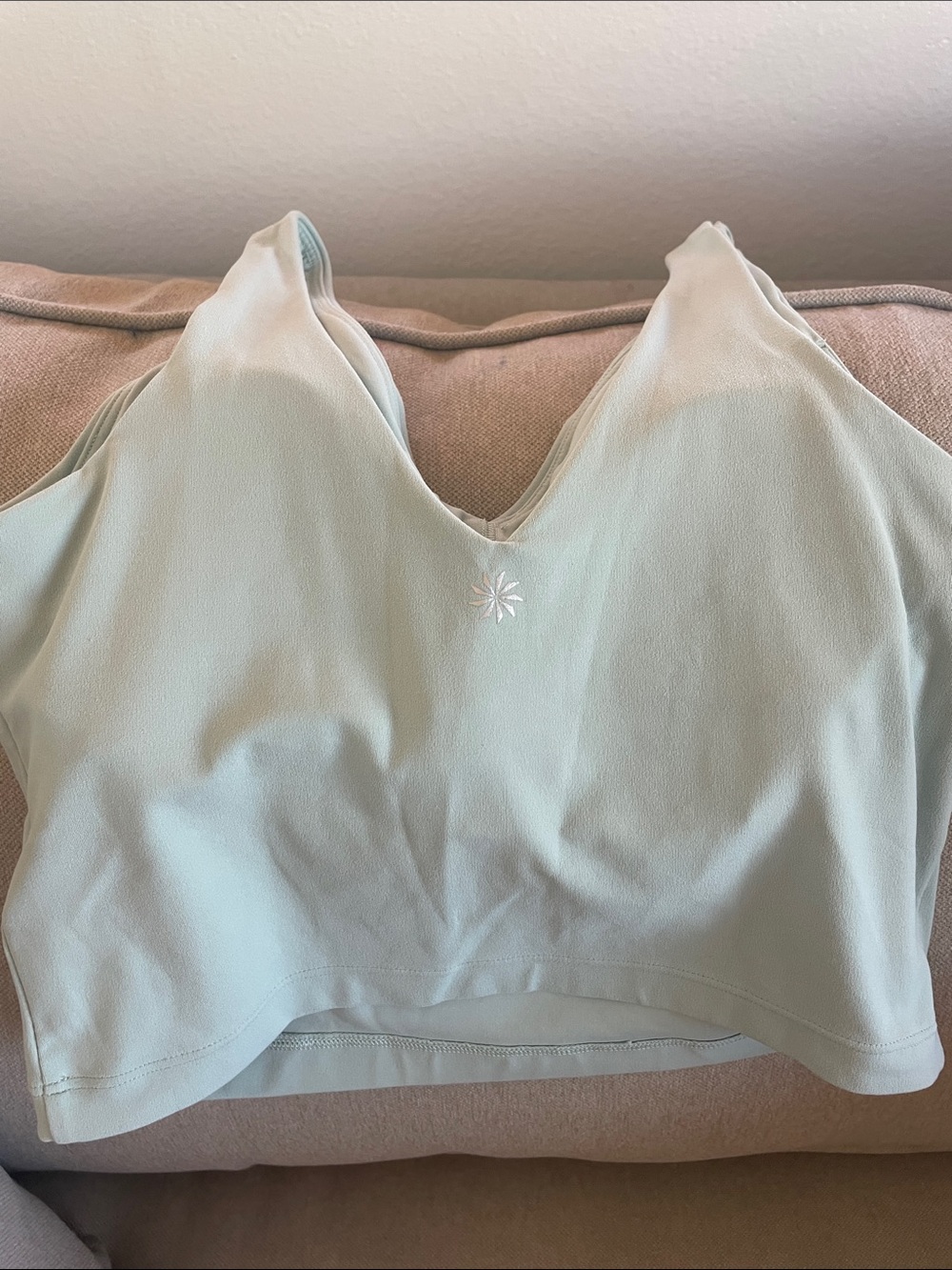 Athleta Transcend V-Neck Cropped Bra in Light Sage SIZE S - Picture 6 of 9